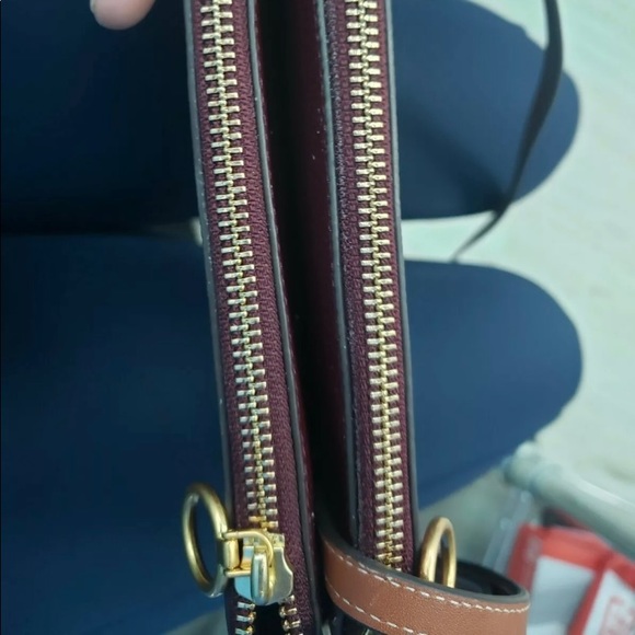 Sold - Picture 4 of 8